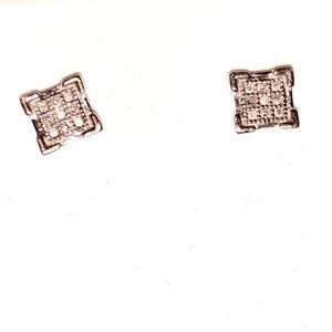 Real Diamond earrings 1/6ct not CZ huge sale gift